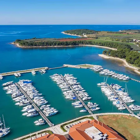 Fuer 2 Personen 35 M2 In Novigrad- Istrien By Interhome * Novigrad Istria